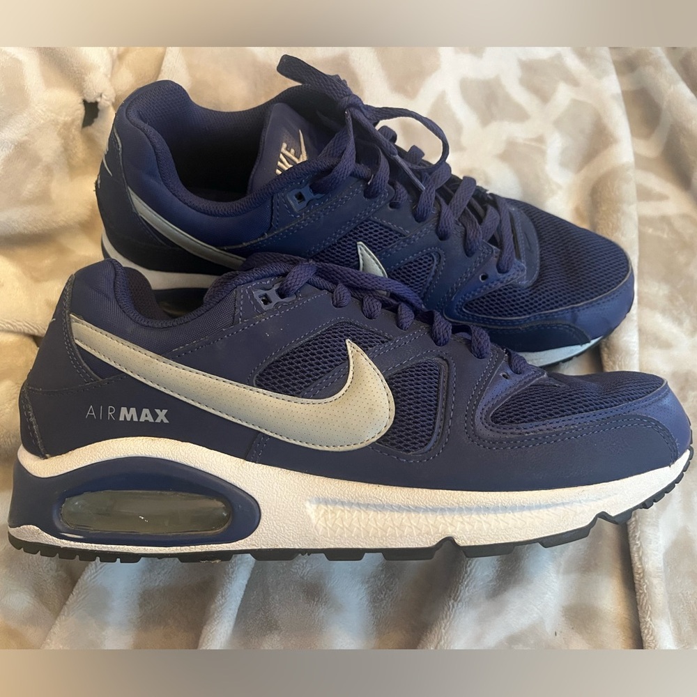 Men’s Nike Air Max size 10 sneakers. Worn a handful of times.